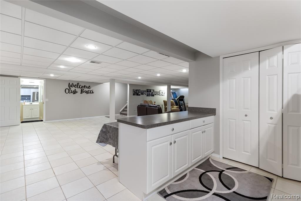 49279 Dunhill Drive, Macomb, MI 48044 — Photo 35