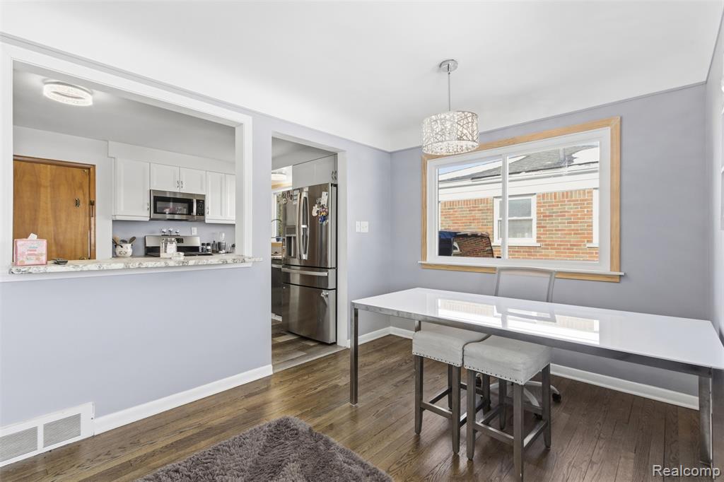 9290 Allen Road, Allen Park, MI 48101 — Photo 9