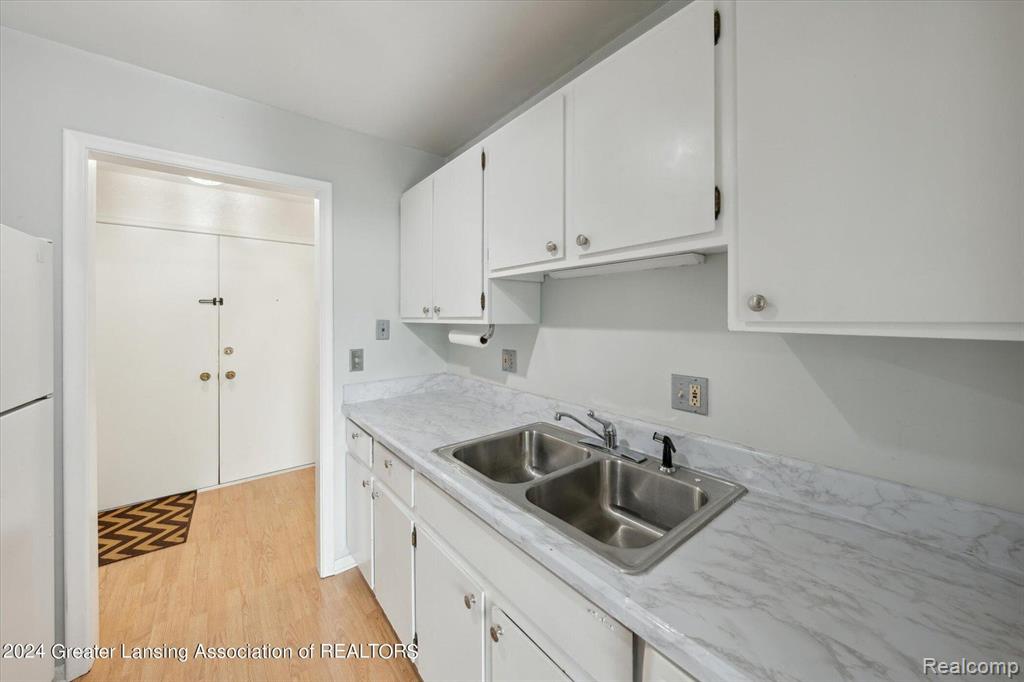 2926 Mount Hope Road, Okemos, MI 48864 — Photo 14
