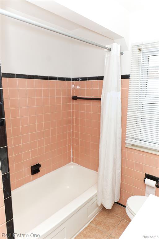 7676 BRAILE Street, Detroit, MI 48228 — Photo 22