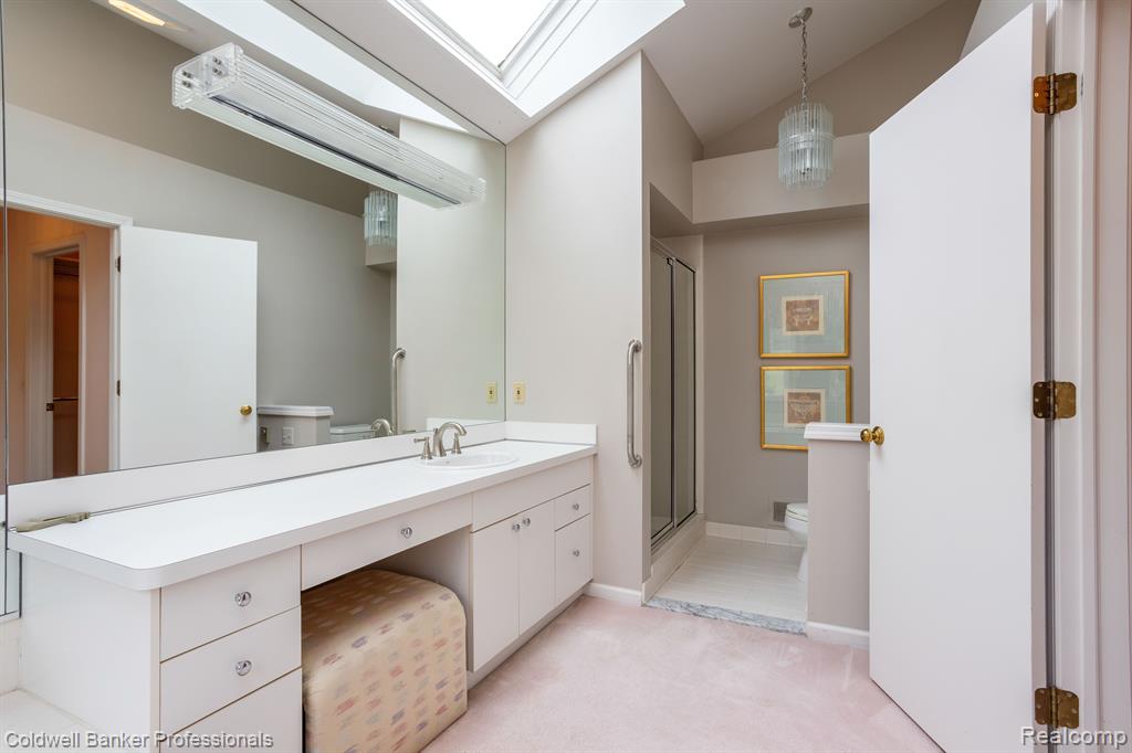 589 CAMBRIDGE Way, 566, Bloomfield Hills, MI 48304 — Photo 28