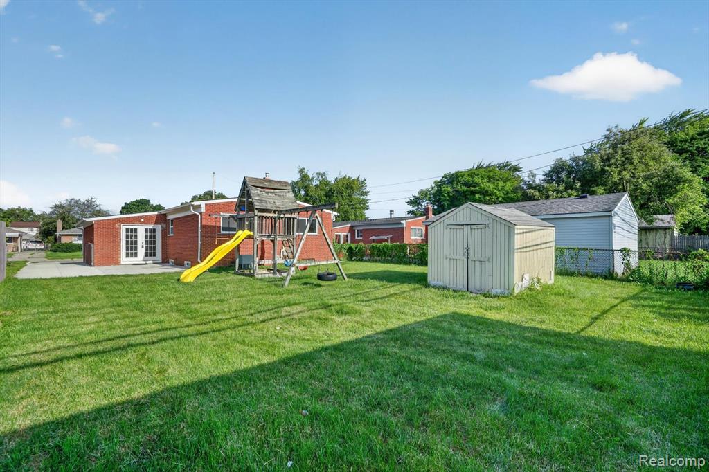 30534 Hennigan Street, Roseville, MI 48066 — Photo 38
