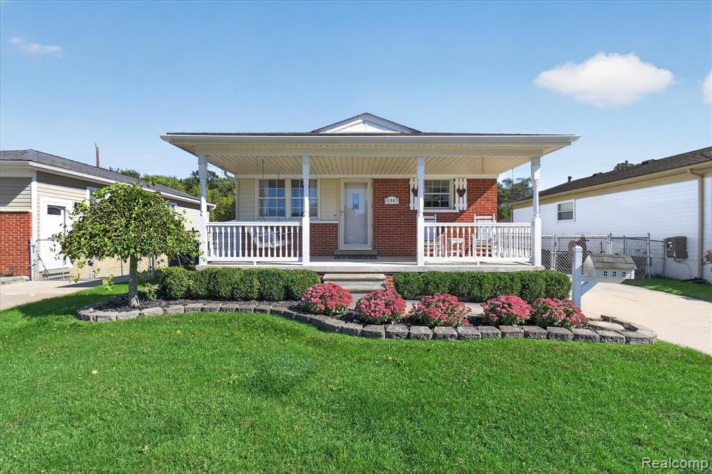 12383 Huron Street, Taylor, MI 48180