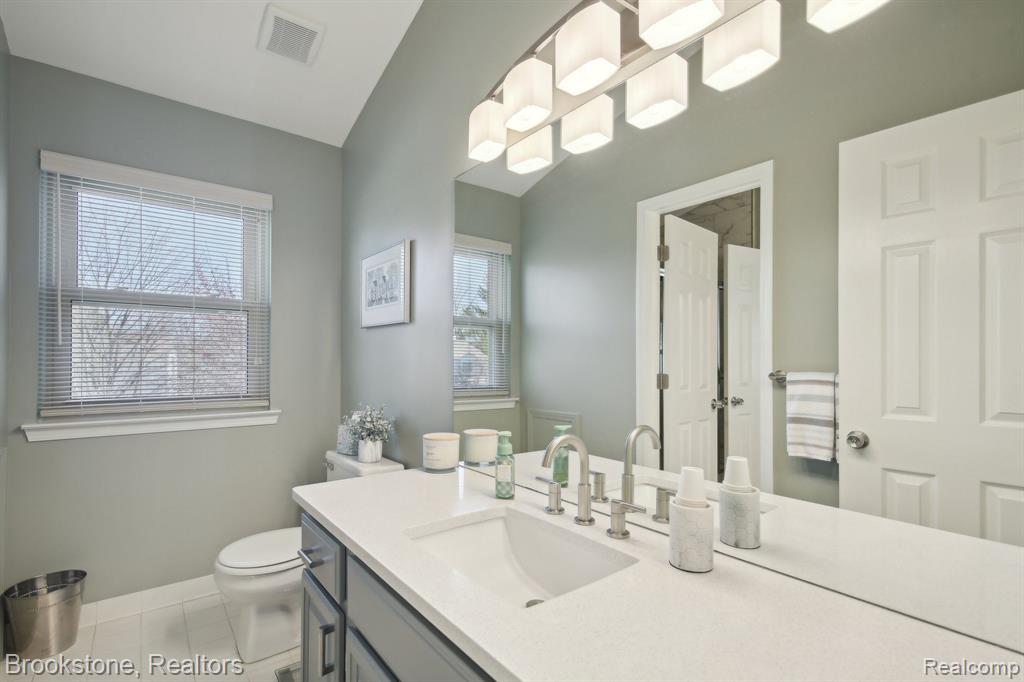 4055 HIGHVIEW, Waterford, MI 48329 — Photo 17