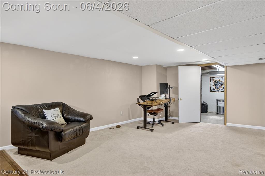 31772 Folkstone Drive, Farmington, MI 48336 — Photo 28
