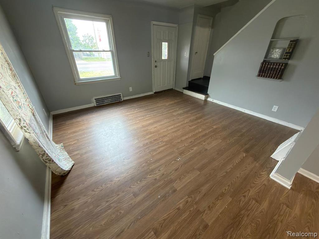 8837 Evergreen Avenue, Detroit, MI 48228 — Photo 7
