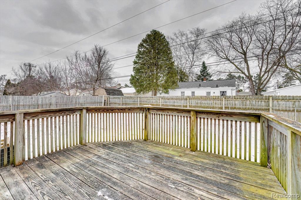 46630 HULING Street, Utica, MI 48317 — Photo 38