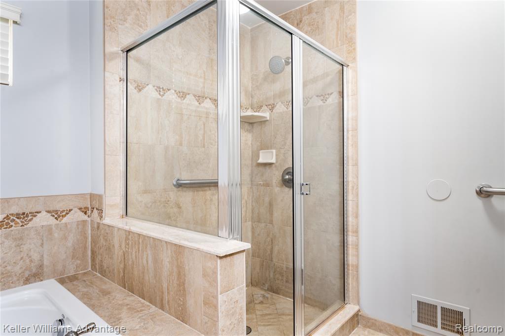 27460 Belgrave Place, Novi, MI — Photo 28