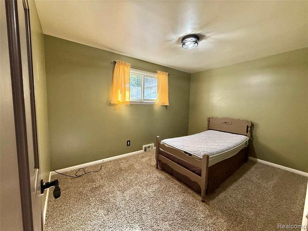 3610 State Road, Fort Gratiot, MI 48059 — Photo 27