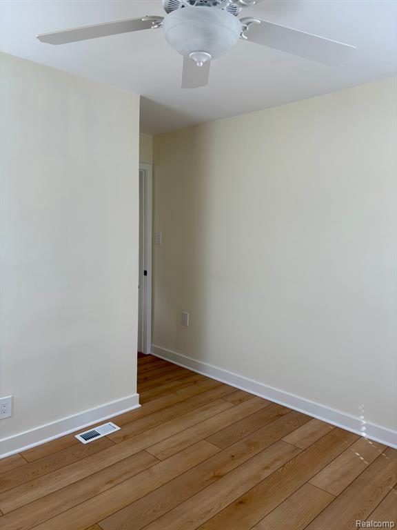 4231 THOMAS Avenue, Berkley, MI 48072 — Photo 9