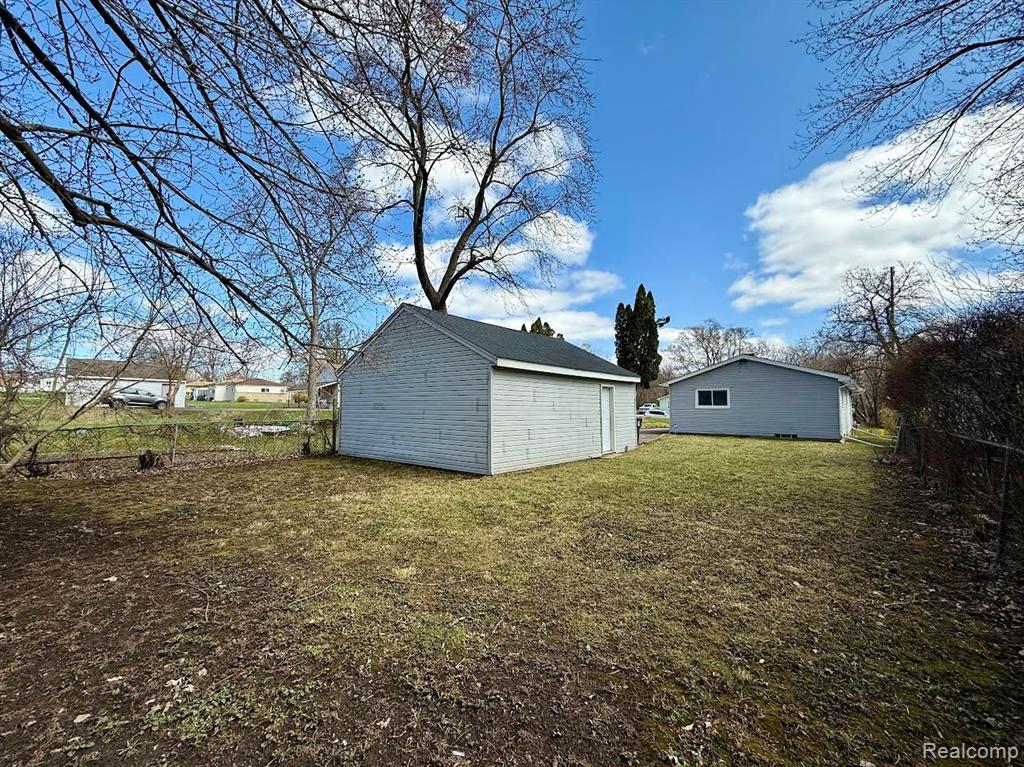 61 COURT Street, Pontiac, MI 48342 — Photo 39