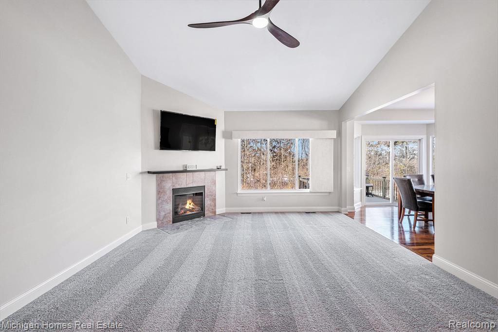 8096 Peninsula Circle, Grand Blanc, MI — Photo 5