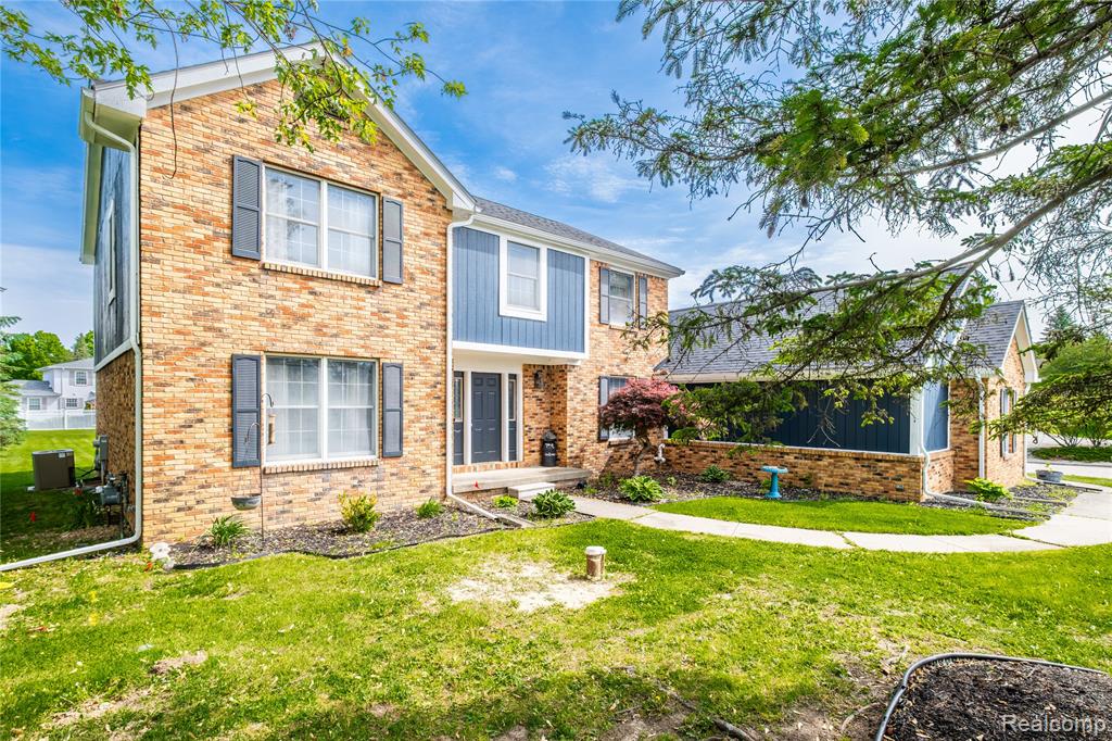 9359 Lochmoor Drive, Davison, MI 48423 — Photo 4