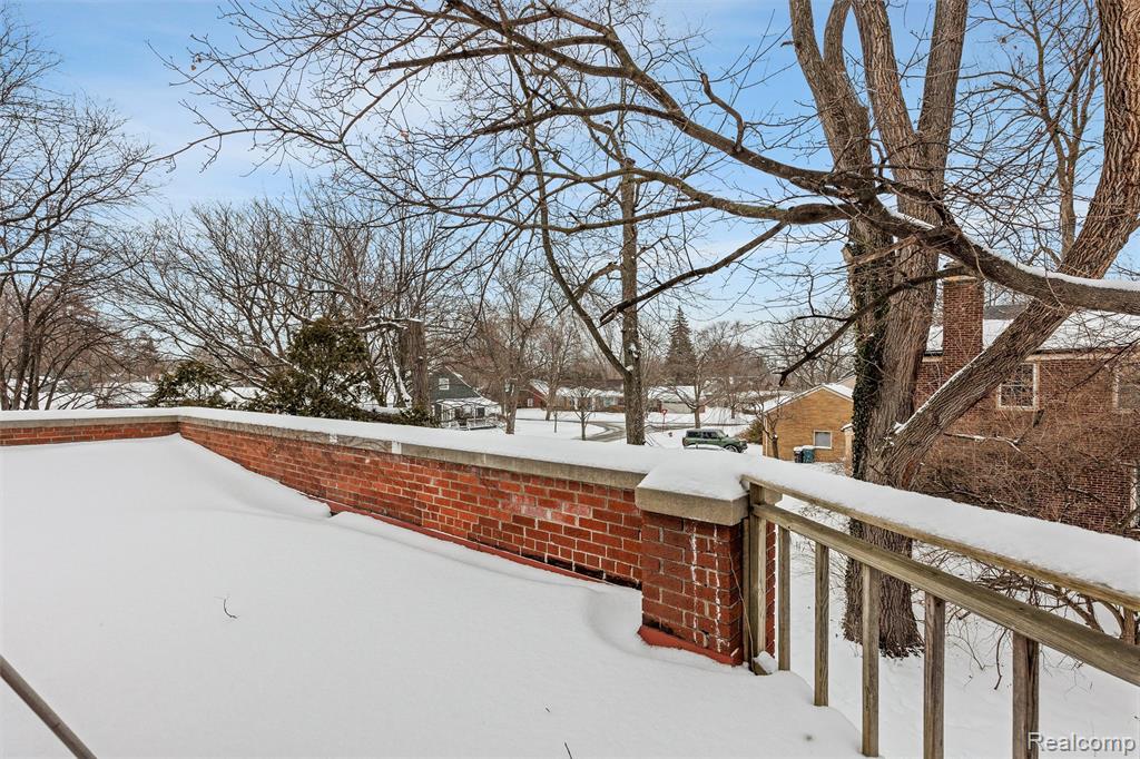 12935 Victoria Avenue, Huntington Woods, MI — Photo 25