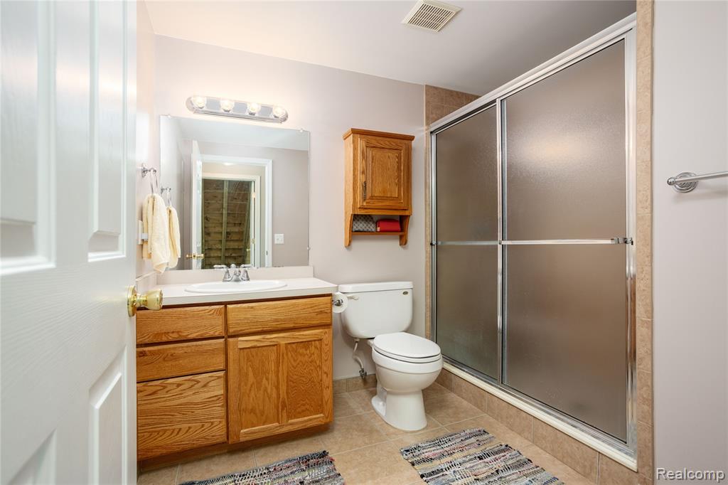 7566 Radcliffe, Brighton, MI 48114 — Photo 31