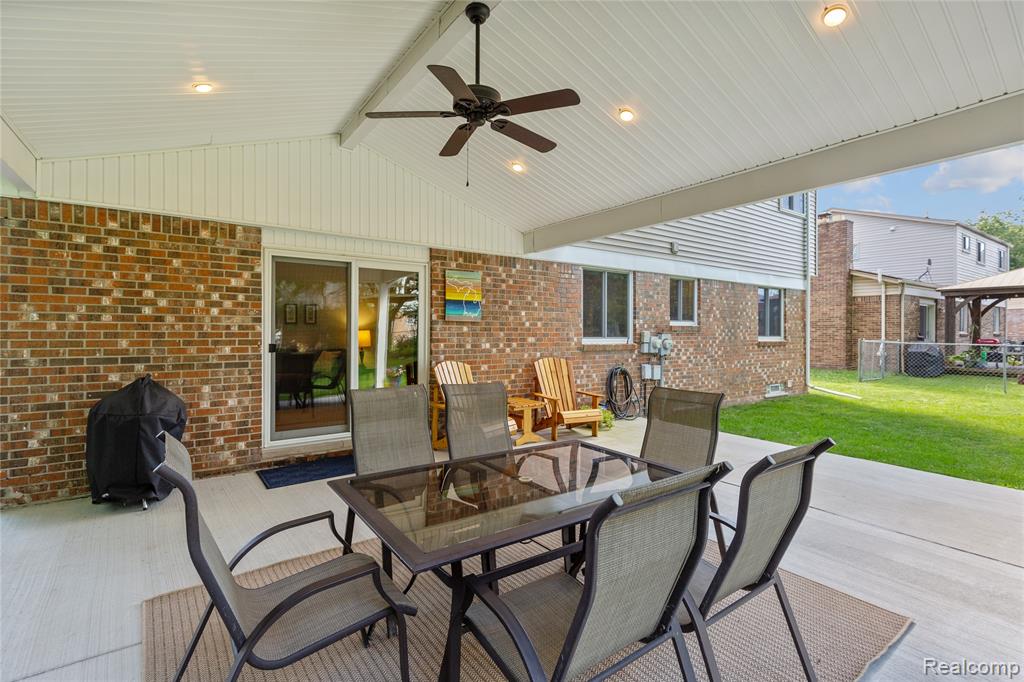 7406 Sussex Drive, Canton, MI 48187 — Photo 34