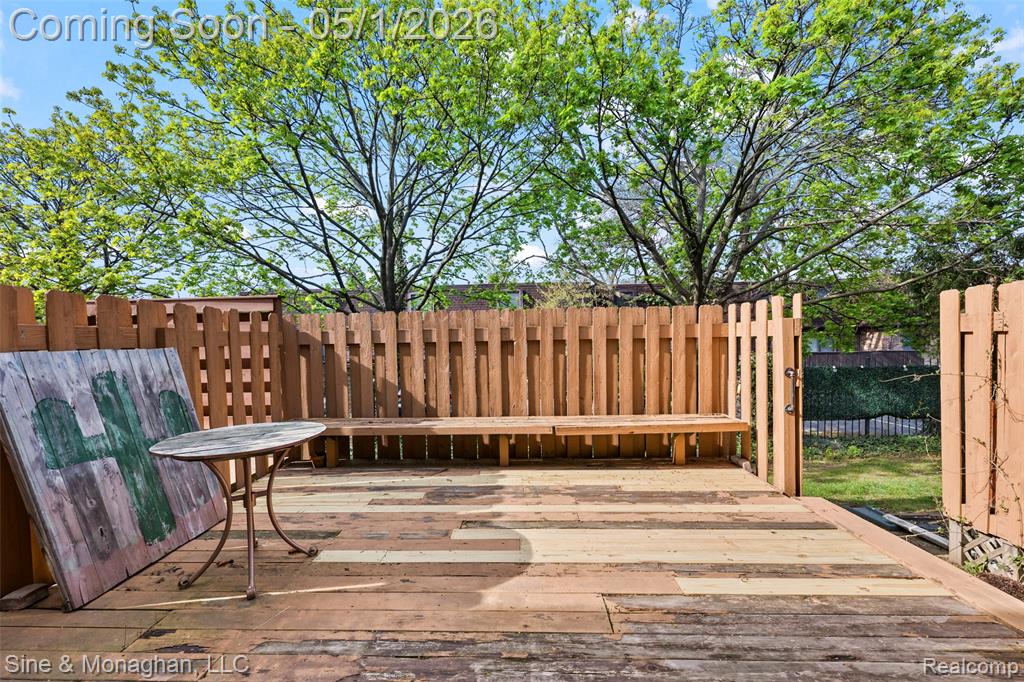 4991 Crooks Road, Royal Oak, MI 48073 — Photo 23