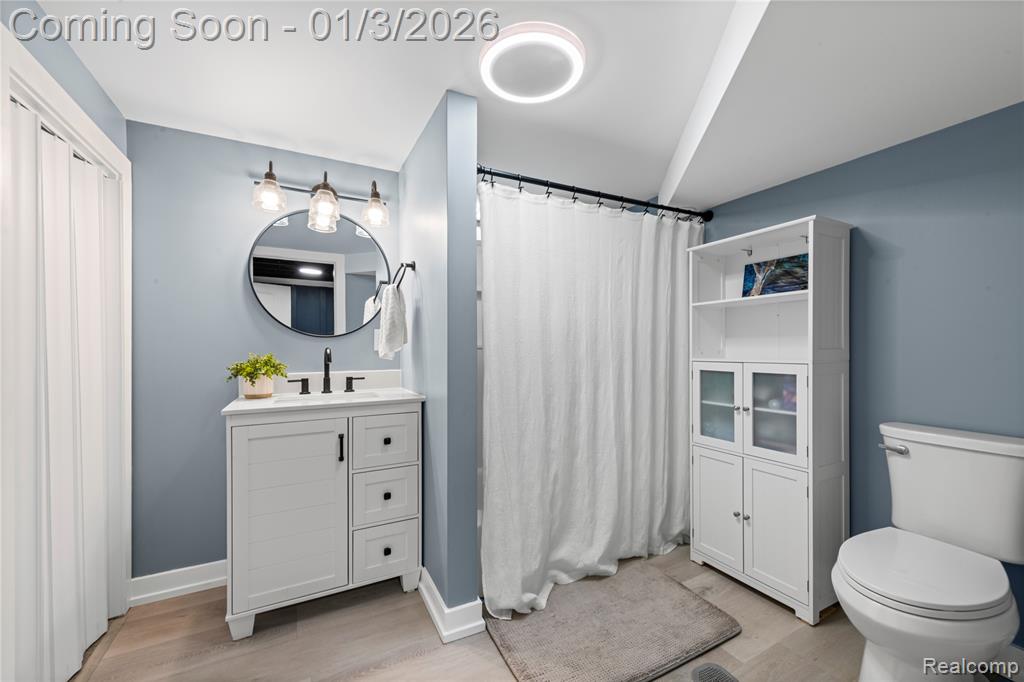700 W Girard Avenue, Madison Heights, MI 48071 — Photo 28