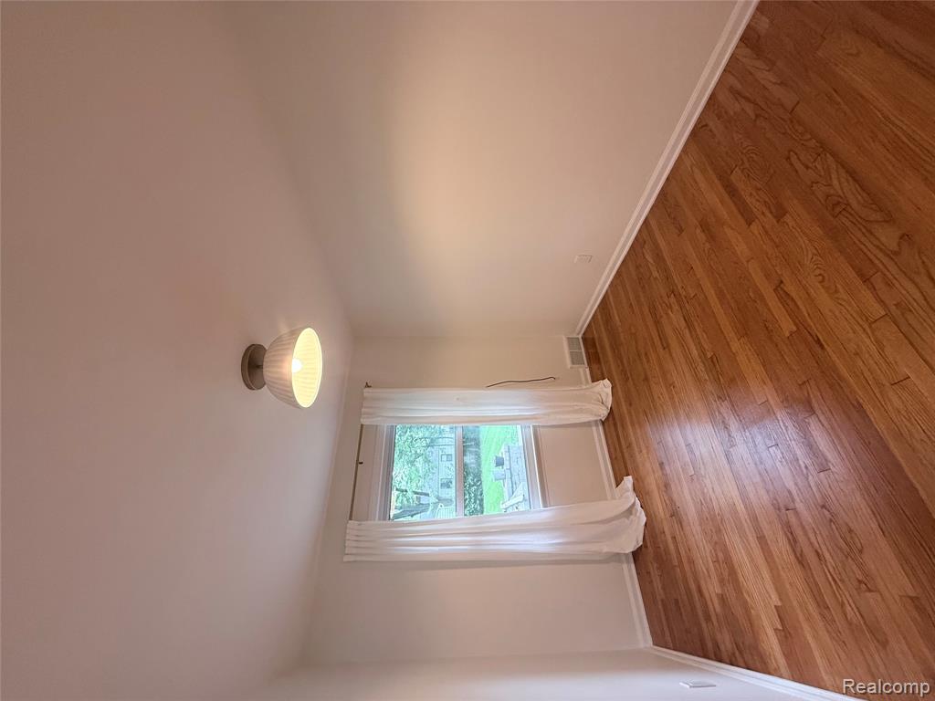 15708 Birwood Avenue, Beverly Hills, MI 48025 — Photo 9