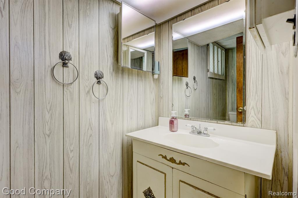 6464 Coleman Street, Dearborn, MI 48126 — Photo 45