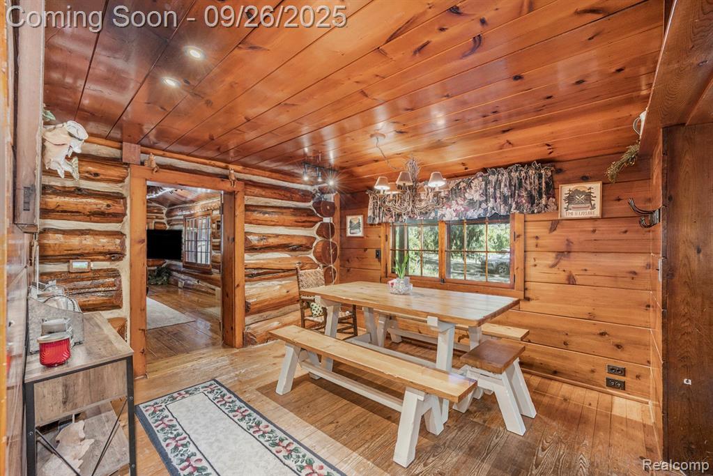 8085 High Point Trail, White Lake, MI — Photo 8