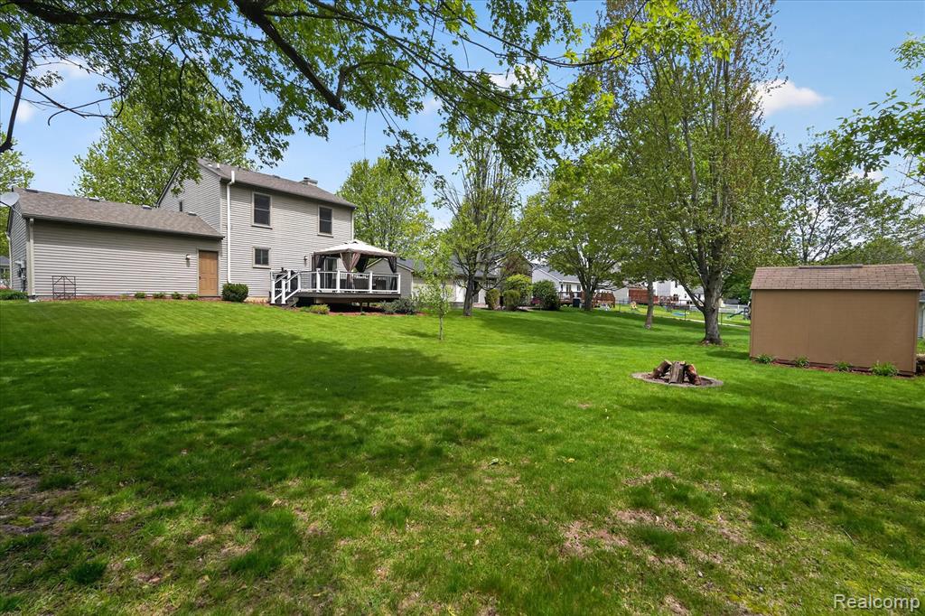764 Town Trail, Pinckney, MI 48169 — Photo 36