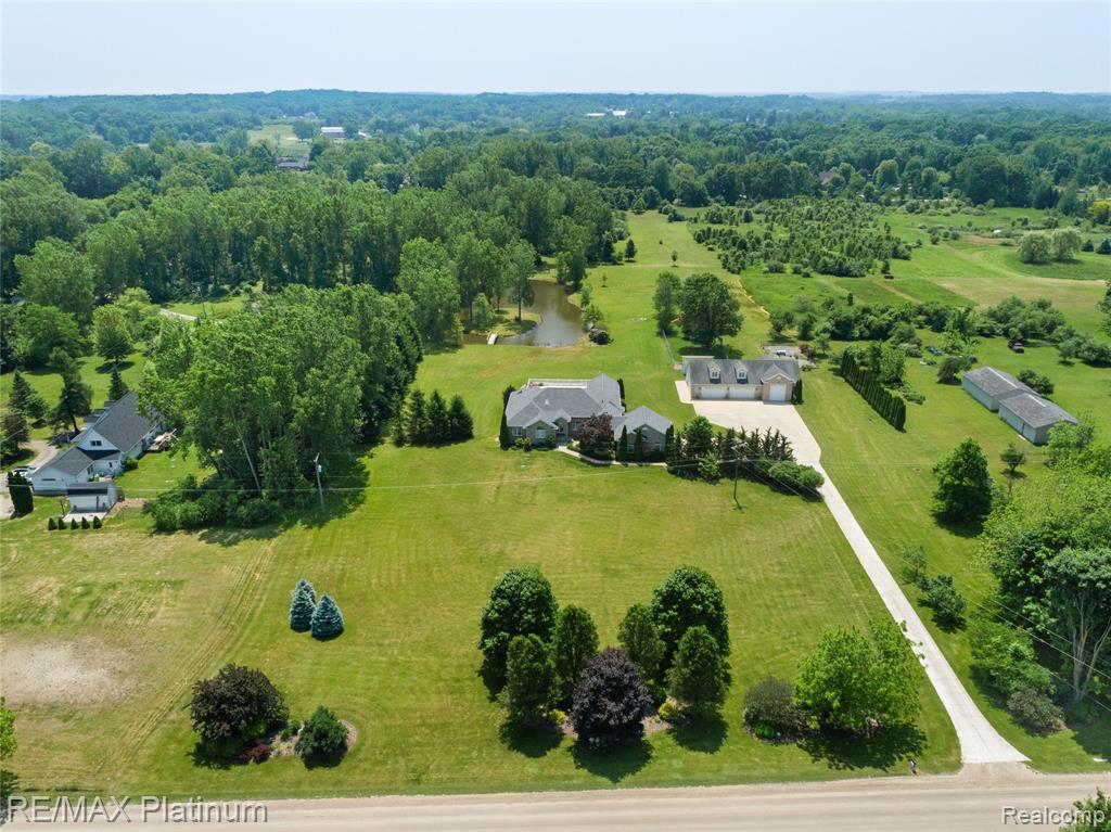 8922 McClements Road, Brighton, MI 48114 — Photo 34
