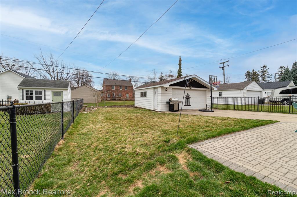 4311 Arlington Drive, Royal Oak, MI 48073 — Photo 39