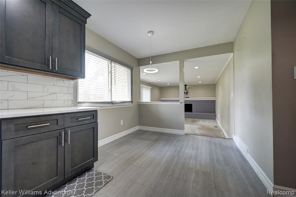 18467 Middlesex Avenue, Lathrup Village, MI 48076 — Photo 15