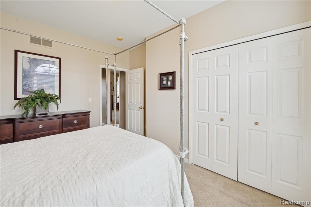 7647 Tipperary Trail, Fenton, MI 48430 — Photo 29