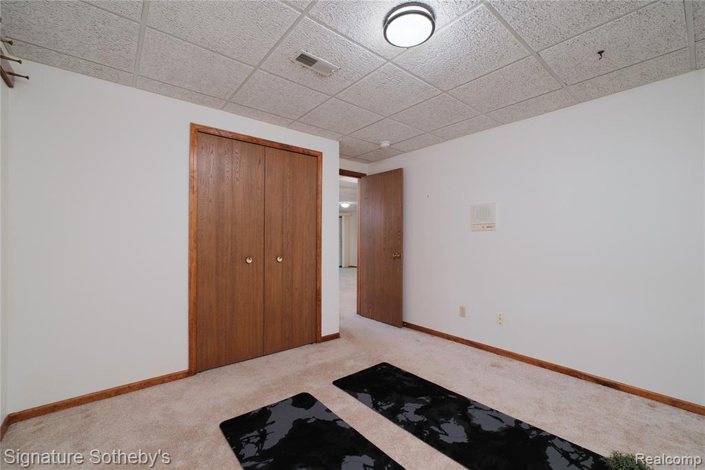 12336 Nantucket Drive, 3, South Lyon, MI 48178 — Photo 28
