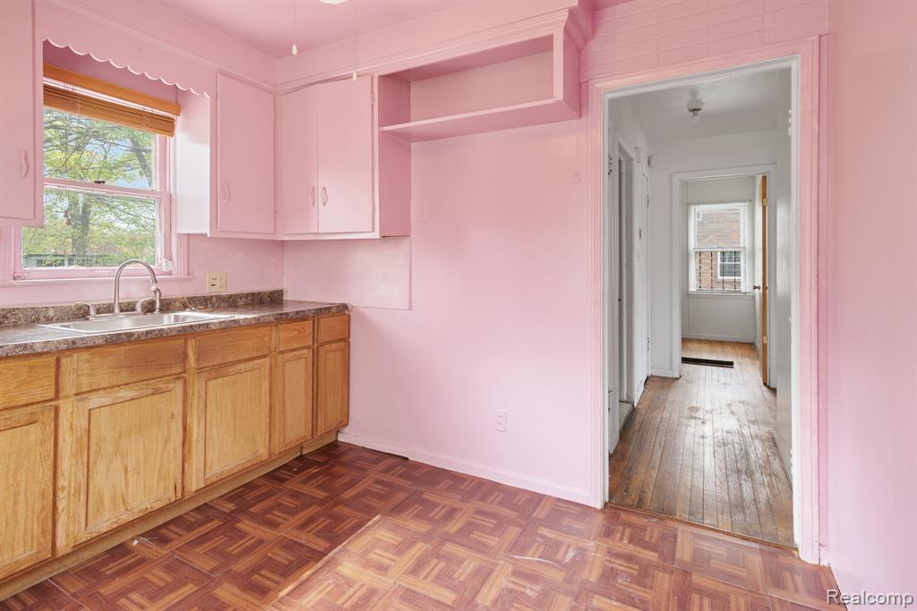 4399 COURVILLE Street, Detroit, MI 48224 — Photo 7