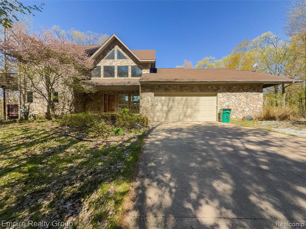 2111 Oak Terrace, Ortonville, MI 48462 — Photo 53