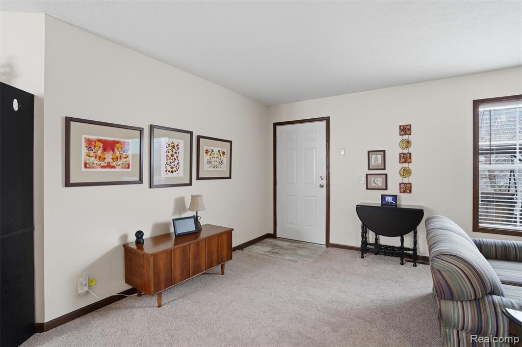 16208 Derby Circle, Holly, MI 48442 — Photo 6