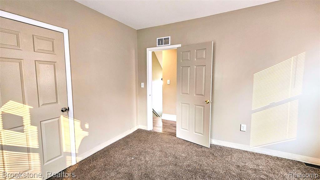 2520 Seyburn Street, Detroit, MI 48214 — Photo 29