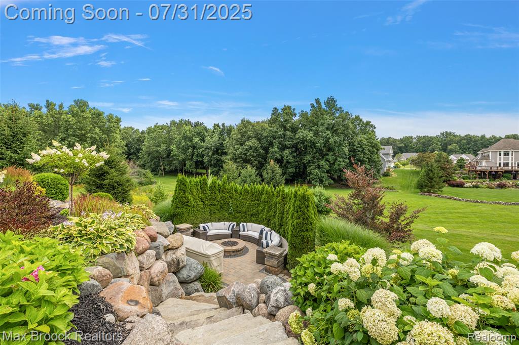 8926 Stonewall W, Clarkston, MI 48348 — Photo 44