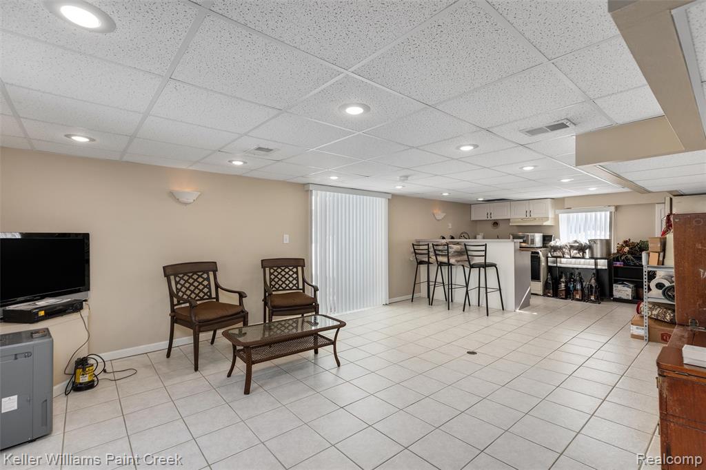 5615 Loveland Street, West Bloomfield, MI — Photo 30