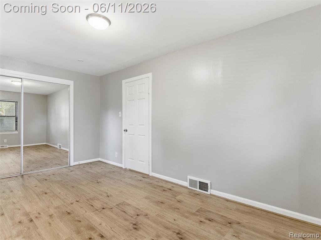 404 La Plaza Court, Royal Oak, MI 48073 — Photo 13