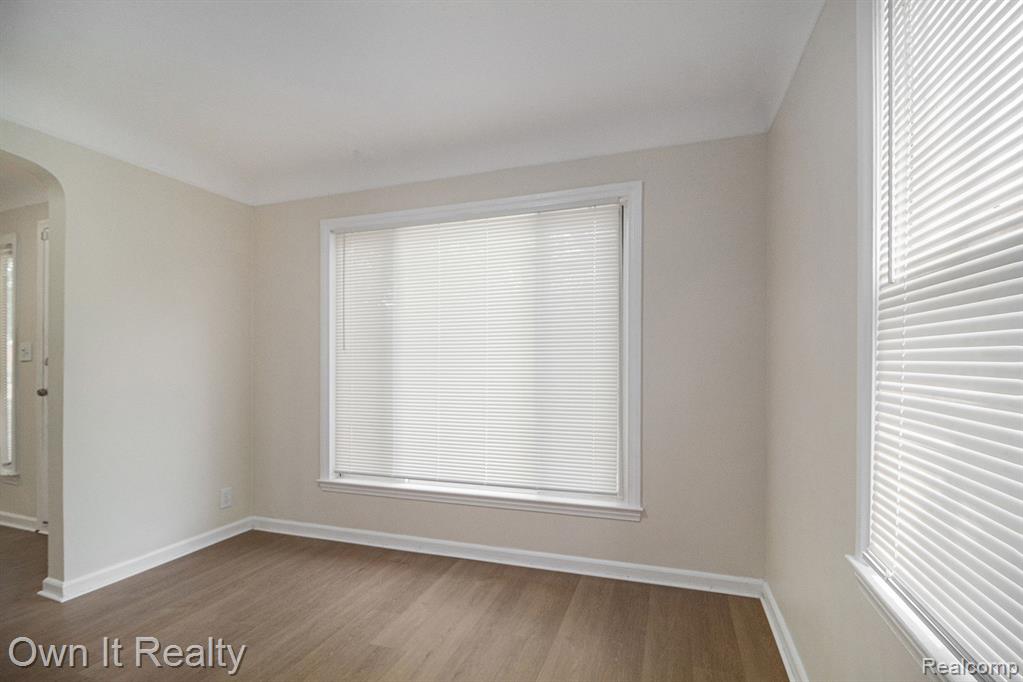 9901 CHATHAM, Redford, MI 48239 — Photo 13