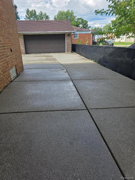 32620 Maplewood Street, Garden City, MI — Photo 5