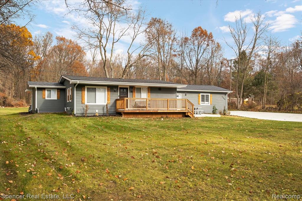 7669 S Eston Road, Clarkston, MI 48348 — Photo 6