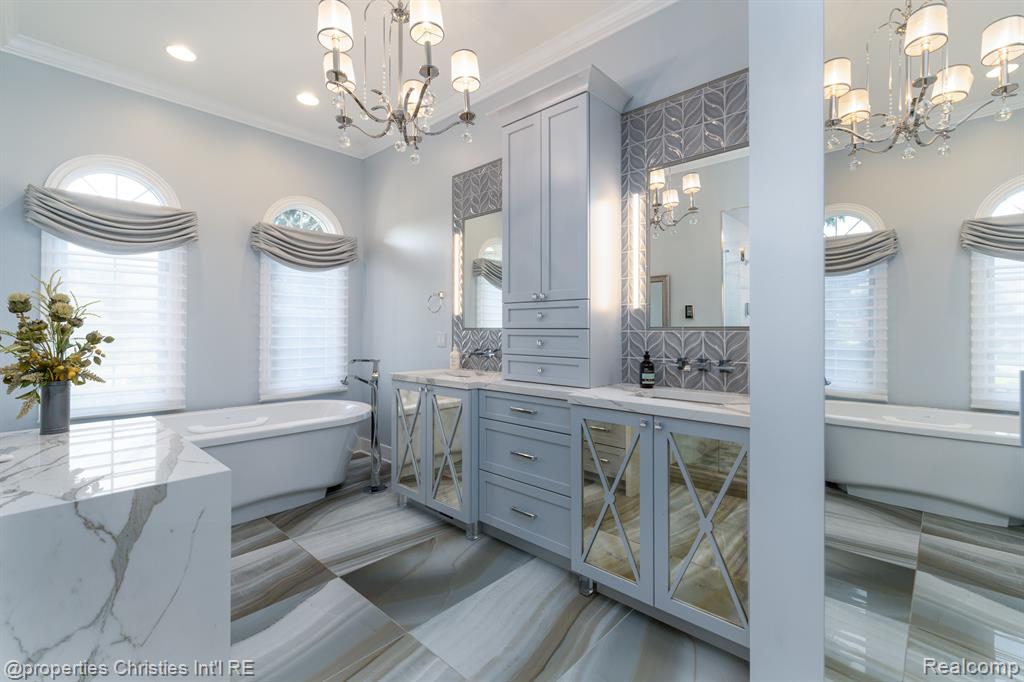 21127 MAYBURY PARK Drive, Northville, MI 48167 — Photo 30