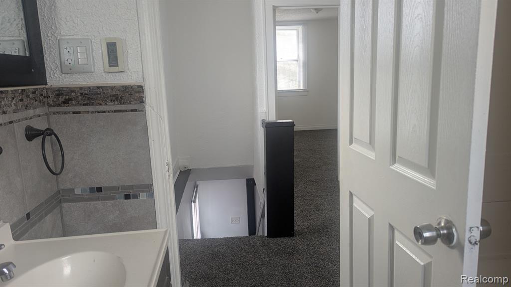 84 N GLENWOOD Avenue, Pontiac, MI 48342 — Photo 22
