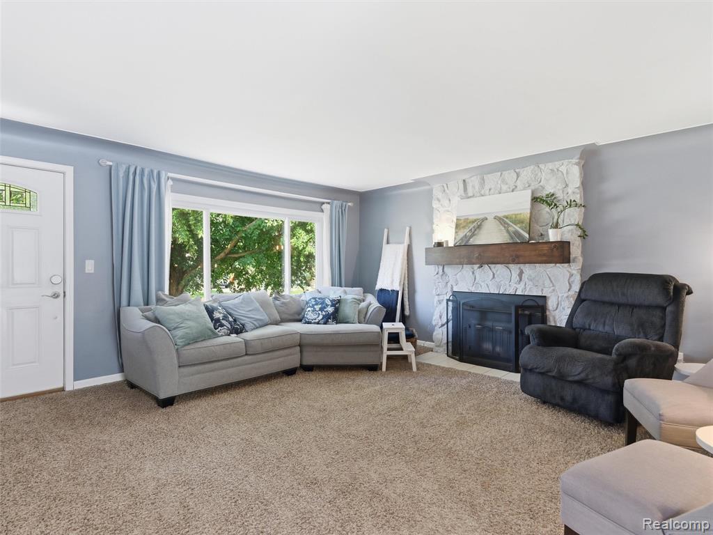 7790 Powers Court, Utica, MI 48317 — Photo 10