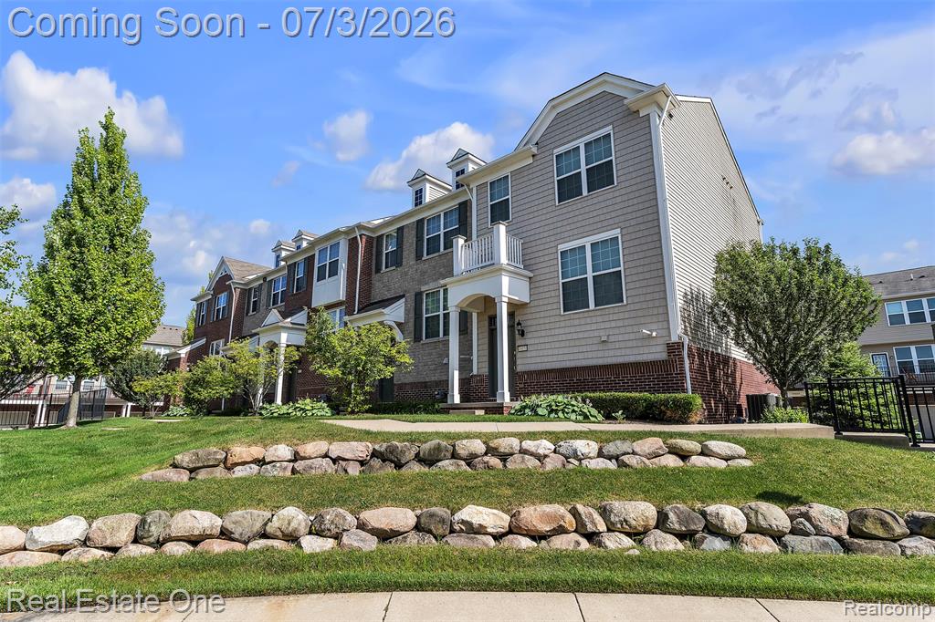 44656 Ellery Lane, Novi, MI 48377 — Photo 3