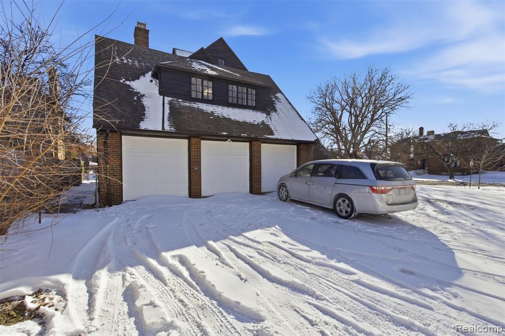 9500 La Salle Boulevard, Detroit, MI 48206 — Photo 44
