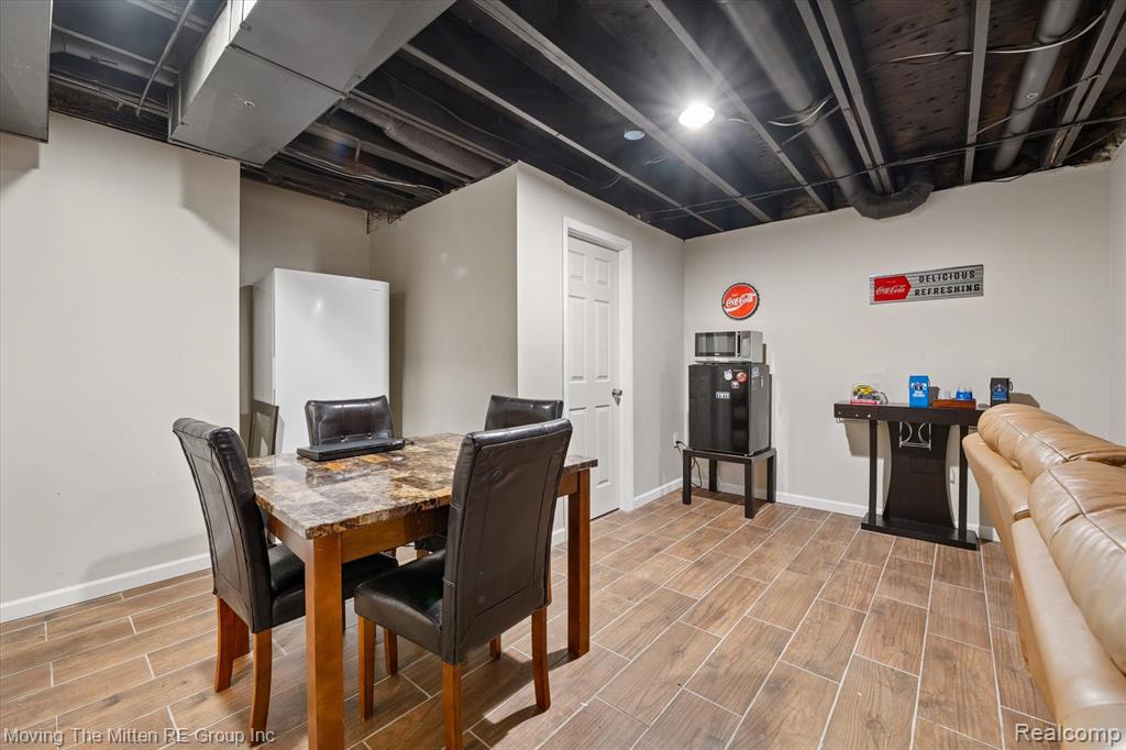 8171 St Johns Drive, Westland, MI — Photo 41