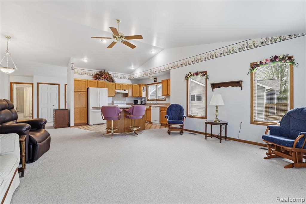1089 Jenna Drive, 217, Davison, MI 48423 — Photo 10