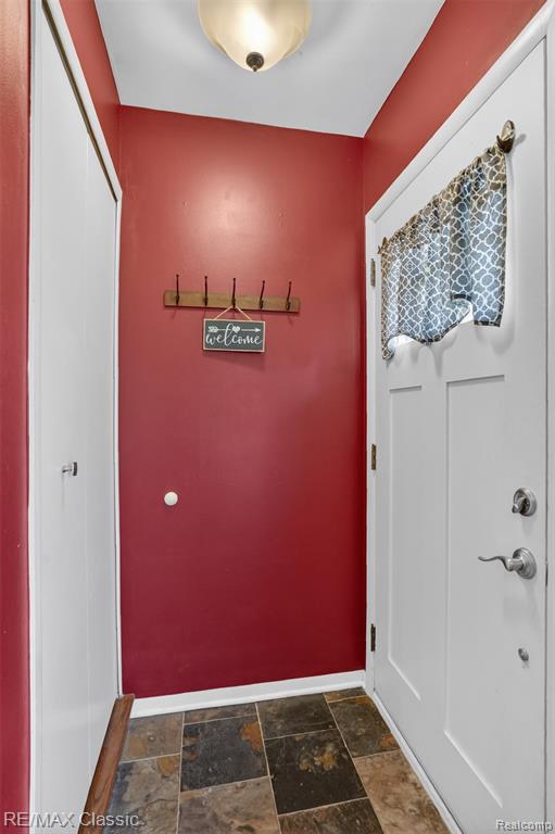 14011 Ken Court, Warren, MI 48088 — Photo 22