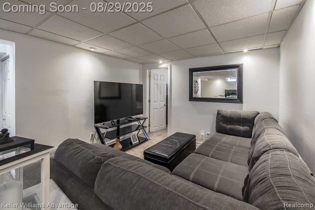 934 Prince Street, Milford, MI 48381 — Photo 32